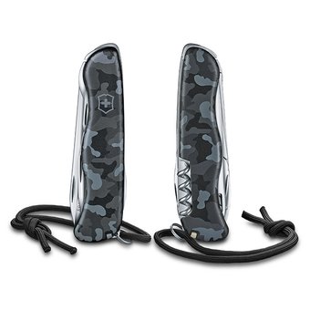  Нож перочинный Victorinox Skipper (0.8593.W942) 111мм 17функций морской камуфляж 