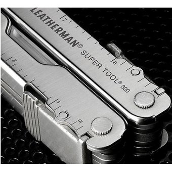  Мультитул Leatherman Super Tool 300 (831183) 115мм 19функций серебристый карт.коробка 