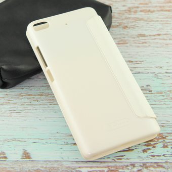  Кожаный чехол (книжка) Nillkin Sparkle Series для Xiaomi 5S белый 