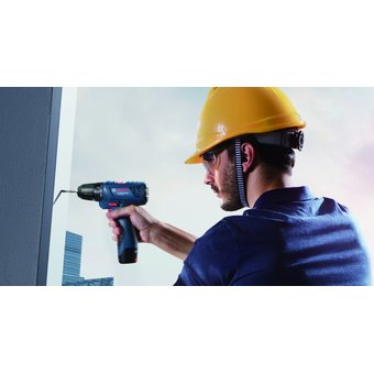  Дрель-шуруповерт Bosch GSR 120-LI 06019G8020 кейс 