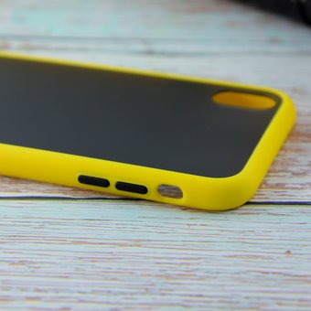  УЦ Чехол-накладка KEEPMONE для iPhone XR жёлтый (ПУ) 