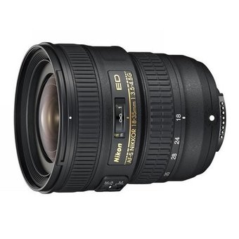 Объектив Nikon ED AF-S Nikkor (JAA818DA) 18-35мм f/3.5-4.5 черный 