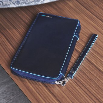  Мультипортмоне Piquadro Blue Square PP3246B2/BLU2 синий натур.кожа 