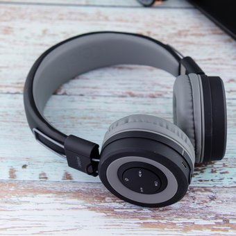  Наушники bluetooth YISON Celebrat A4 (серый) 