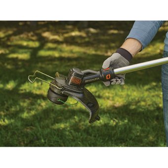  Триммер электрический Black+Decker STB3620L-QW 