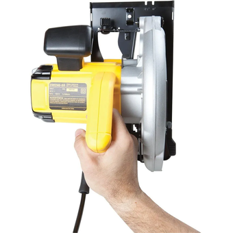  Пила дисковая DEWALT DWE 560 QS 