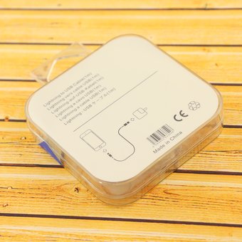  УЦ Дата-кабель FOXCONN A12 в пластике lightning 1м (белый) (плохая упаковка) 