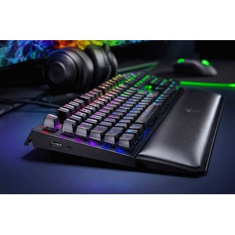  Клавиатура Razer BlackWidow Elite RZ03-02622700-R3R1 (Yellow Switch) 