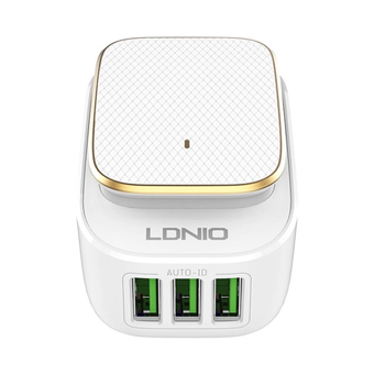  СЗУ LDNIO A3305 + Led светил. 2.4W + Кабель Lighting 3 USB Auto-ID Выход: 17W White/Gold 