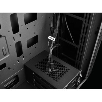  Корпус Deepcool Matrexx 55 без БП, большое боковое окно, LED strip спереди, черный, ATX 