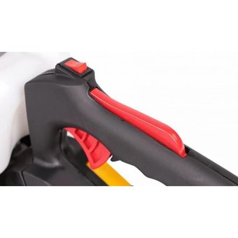  Бензоножницы CHAMPION HT 626 R 