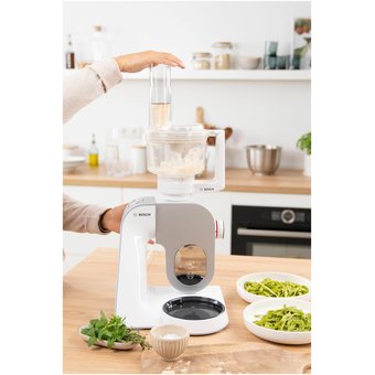  Кухонный комбайн Bosch MUM58231 