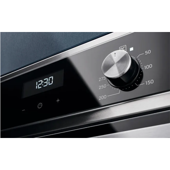  Духовой шкаф Electrolux EOC5E70X черный/нерж 