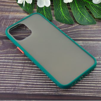  Чехол силиконовый с полупрозрачной матовой задней крышкой для iPhone 12 Pro Max зеленый 
