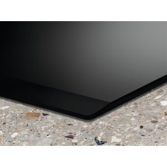  Варочная поверхность Electrolux EIP6446 черный 