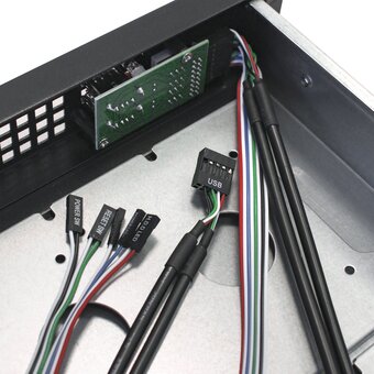 Корпус Exegate Pro 1U650-04 EX265506RUS RM 19", высота 1U, глубина 650, БП 300ADS, USB 