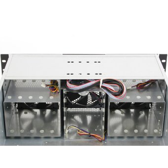  Корпус Procase RE411-D2H15-FE-65 4U server case,2x5.25+15HDD, черный,без блока питания,глубина 650мм,MB EATX 12"x13",панель вентиляторов 3х120 