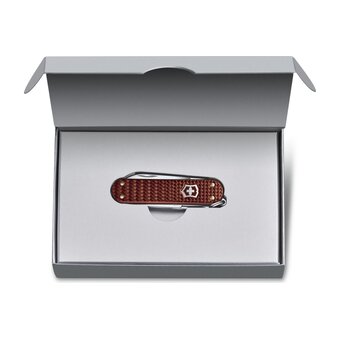  Нож-брелок Victorinox Classic SD Precious Alox 0.6221.4011G 58мм, 5 функций, Hazel Brown (подар. упаковка) 