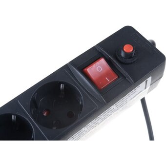  Сетевой фильтр UNIVersal 967U-4003 6х3м 10А IP20 ПВС 3х0.75 черный 