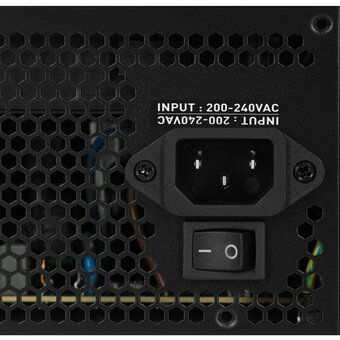  Блок питания OKLICK GMNG PSU-700W-80+ ATX 700W 80 Plus (24+4+4pin) APFC 120mm fan 6xSATA RTL 