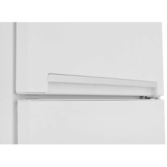  УЦ Холодильник Beko RCNK335K00W белый, 201х54х60см, комбинированный, класс A, климат класс SN-T, холод камера 227л (поврежден пластик на двери) 