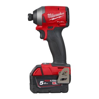  Винтоверт Milwaukee M18 FID2-502X FUEL Li-Ion 5Ач (4933464088) 