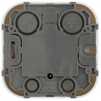  Розетка телефонная Legrand Quteo (782214) откр. белый 