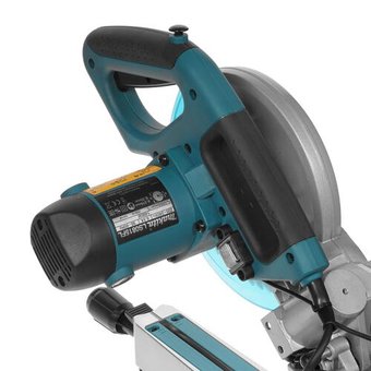  Пила торцовочная Makita LS 0815 FLN 