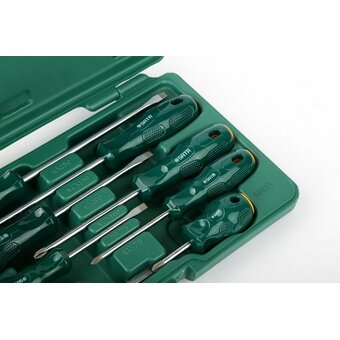  Набор отверток комбинированный крестовые и плоские Sata А 09306 8 предметов 
