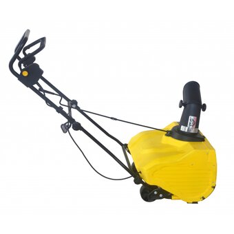  Снегоуборщик электрический Champion STE1650 