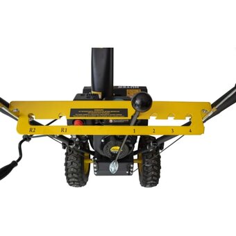  Снегоуборщик HUTER SGC4000 