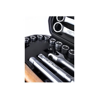  Набор инструмента профессиональный AV Steel AV-011118 118 предметов 