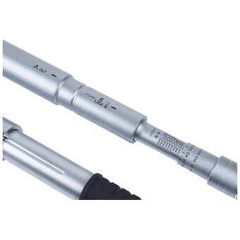  Ключ динамометрический JTC 7668 1" 400-2000Nm 