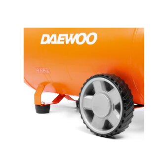  Компрессор поршневой DAEWOO DAC 50D с набором аксессуаров 