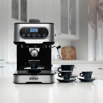  Кофеварка Kitfort KT-765 серебристый/черный 