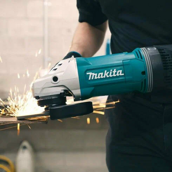  Углошлифовальная машина Makita GA7071X1 