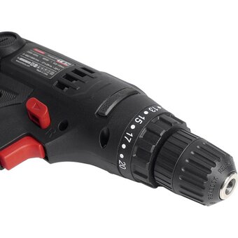  Дрель-шуруповерт TEH TD1004S 