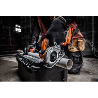  Универсальная пила AEG BMMS18SBL-0 без акк (4935472280) 