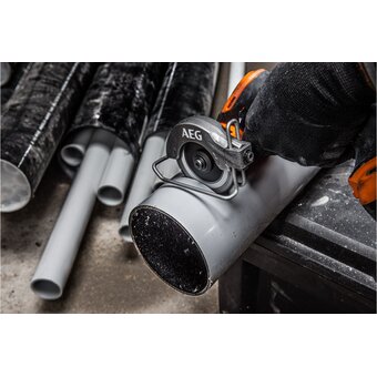  Универсальная пила AEG BMMS18SBL-0 без акк (4935472280) 