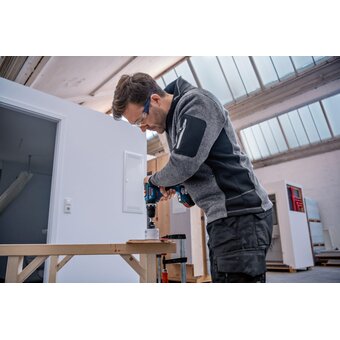  Дрель-шуруповерт Bosch GSB 18V-90 без акк и ЗУ (06019K6100) 
