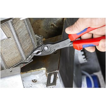  Клещи захватные Knipex TwinGrip (KN-8202200) 4 - 22 мм, длина 200 мм 