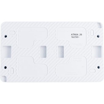  Розетка Schneider Electric AtlasDesign Profi ATN540126 со шт. 