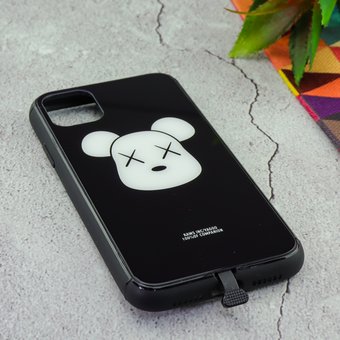  Чехол для iPhone 11 BEARBRICK флуоресентный рисунок чёрный 