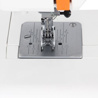  Швейная машина Janome 6025S 