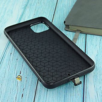 Чехол для iPhone 11 Pro Max LUXURY BEARBRICK LV (188) в очках флуоресцентный рисунок белый 
