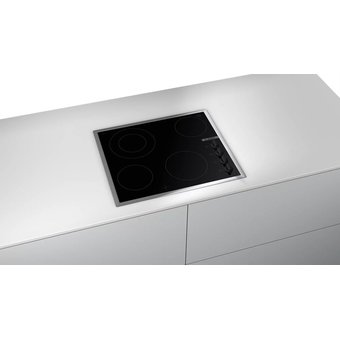  Варочная поверхность BOSCH PKF645CA2E черная 