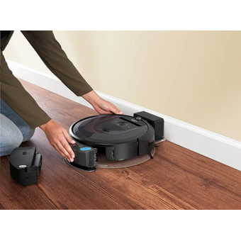  Робот-пылесос iRobot Roomba i8 (i817040RND) 