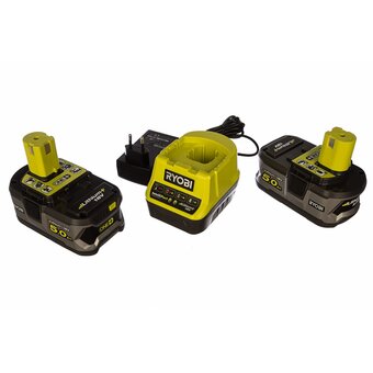  2 аккумулятора+зарядное устройство Ryobi One+ RC18120, RC18120-250 (5133003364) Li-Ion 5.0Aч 