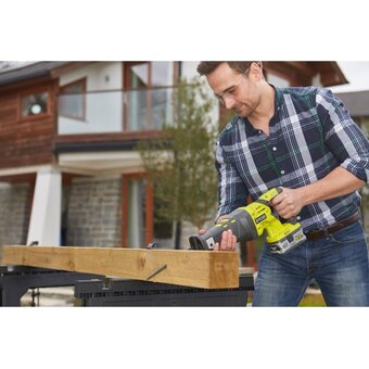  Пила сабельная Ryobi One+ R18RS-0 (5133002637) без АКБ и ЗУ 