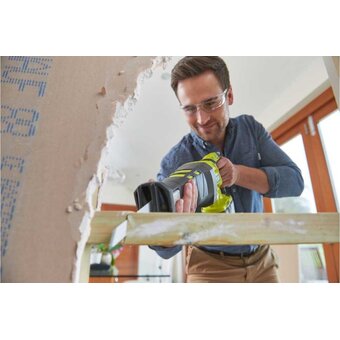  Пила сабельная Ryobi One+ R18RS-0 (5133002637) без АКБ и ЗУ 